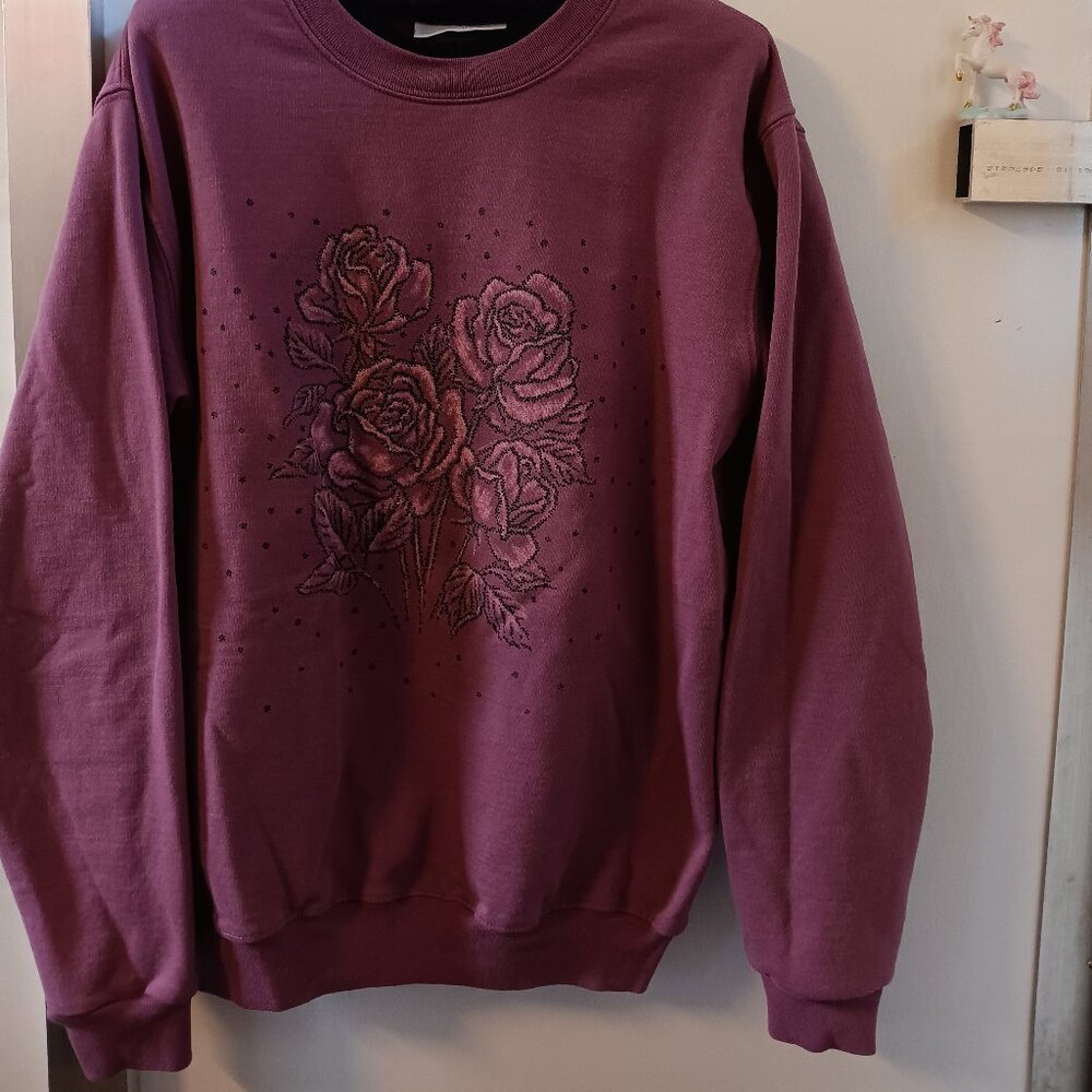 Countrystore rose sweatshirt